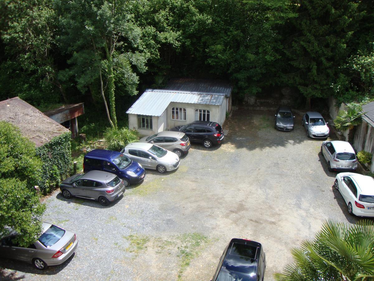Hotel Au Petit Languedoc Lourdes Exterior photo